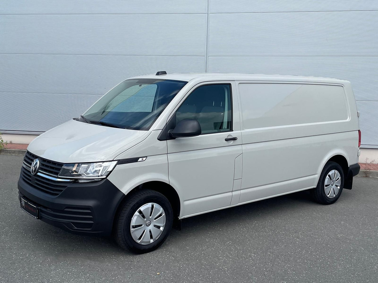 Volkswagen T6.1 Transporter Kasten LR TEMPOMAT KAMERA KLIMA - Fourgon utilitaire: photos 1 Volkswagen T6.1 Transporter Kasten LR TEMPOMAT KAMERA KLIMA - Fourgon utilitaire: photos 1