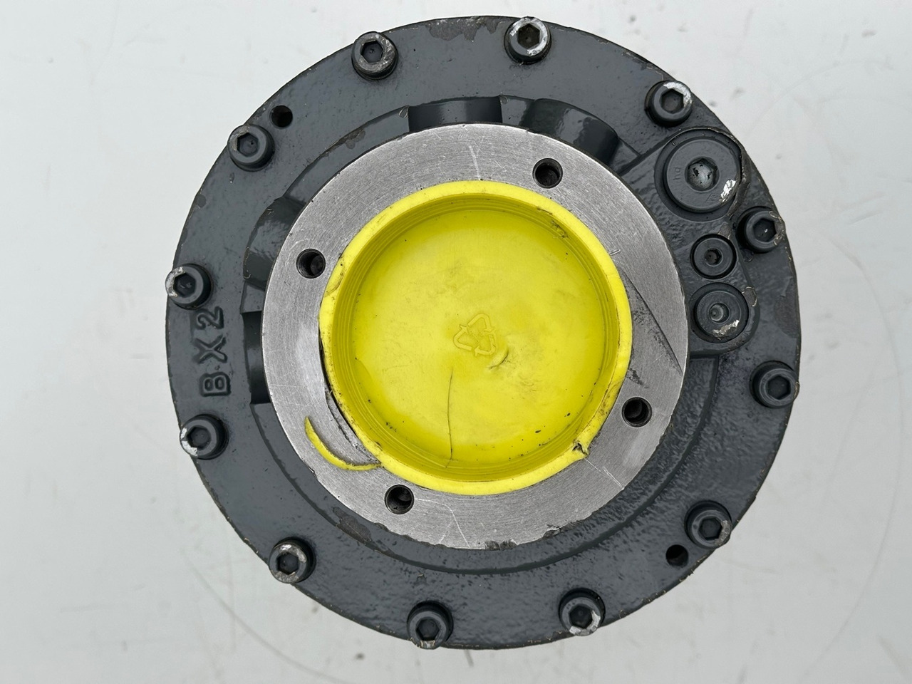 LIEBHERR Original Drehwerkantrieb Typ:DAT225/434 mit ID-Nr.939605101. LR1600, LR1750, LTM1100. #939605101.0365# - Moteur de rotation pour Grue sur chenilles: photos 4 LIEBHERR Original Drehwerkantrieb Typ:DAT225/434 mit ID-Nr.939605101. LR1600, LR1750, LTM1100. #939605101.0365# - Moteur de rotation pour Grue sur chenilles: photos 4