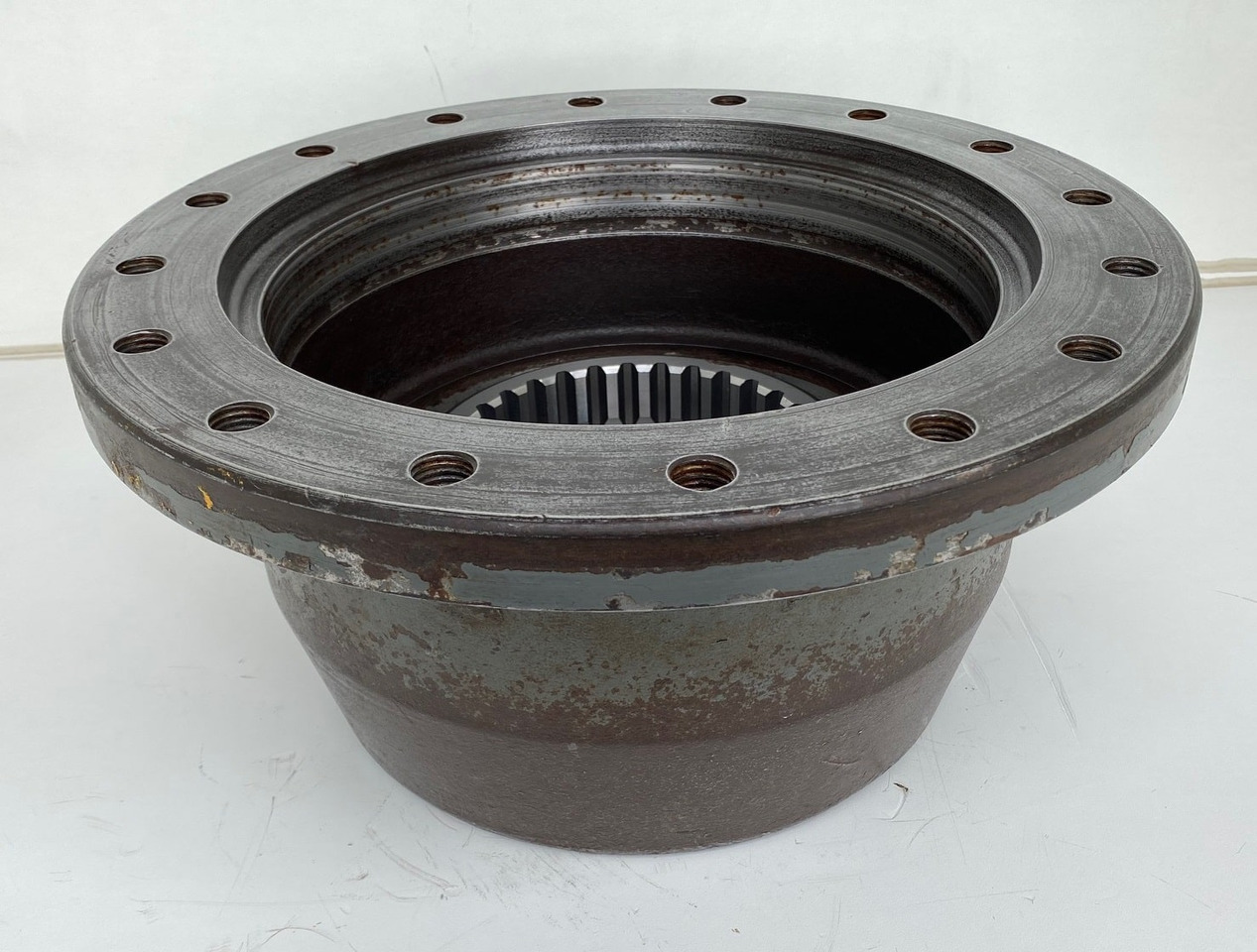 Liebherr Abtriebsglocke ID-Nr.90216077. Typ:FAT400G546. Typ:PR71605LGP, PR716LGP, PR716XL. - Moteur de translation pour Engins de chantier: photos 3 Liebherr Abtriebsglocke ID-Nr.90216077. Typ:FAT400G546. Typ:PR71605LGP, PR716LGP, PR716XL. - Moteur de translation pour Engins de chantier: photos 3