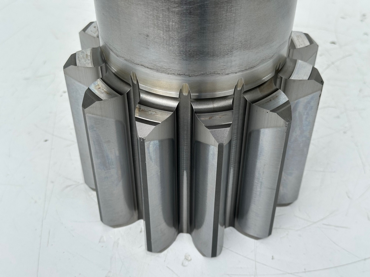Liebherr Abtriebswelle ID-Nr.ID-Nr.90202639 - ID-Nr.90006049. SAT325/274, SAT325/294. R936, R940, R946, R950, RZG390SME. #90202639.4303# - Moteur de rotation pour Pelle sur chenille: photos 5 Liebherr Abtriebswelle ID-Nr.ID-Nr.90202639 - ID-Nr.90006049. SAT325/274, SAT325/294. R936, R940, R946, R950, RZG390SME. #90202639.4303# - Moteur de rotation pour Pelle sur chenille: photos 5