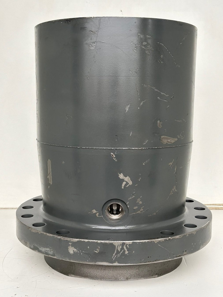 Liebherr Abtriebswellengehäuse inkl. Innenrad ID-Nr.90006015 - ID-Nr.90005980 mit Kegelrollenlager ID-Nr.746231701. SAT325/274. R946, R950, RZG390 SME. #90006015.04.11# - Moteur de rotation pour Pelle sur chenille: photos 1 Liebherr Abtriebswellengehäuse inkl. Innenrad ID-Nr.90006015 - ID-Nr.90005980 mit Kegelrollenlager ID-Nr.746231701. SAT325/274. R946, R950, RZG390 SME. #90006015.04.11# - Moteur de rotation pour Pelle sur chenille: photos 1
