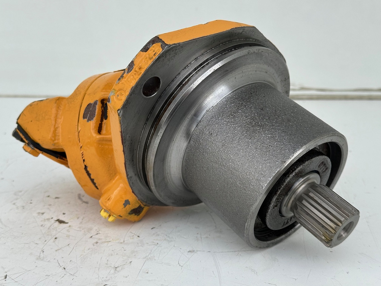 Liebherr CNR:11302432- Hydromatik Rexroth Axialkolben-Konstantmotor Typ:A2FE23/61W-PAL100-S. #18097818# - Moteur hydraulique pour Engins de chantier: photos 2 Liebherr CNR:11302432- Hydromatik Rexroth Axialkolben-Konstantmotor Typ:A2FE23/61W-PAL100-S. #18097818# - Moteur hydraulique pour Engins de chantier: photos 2