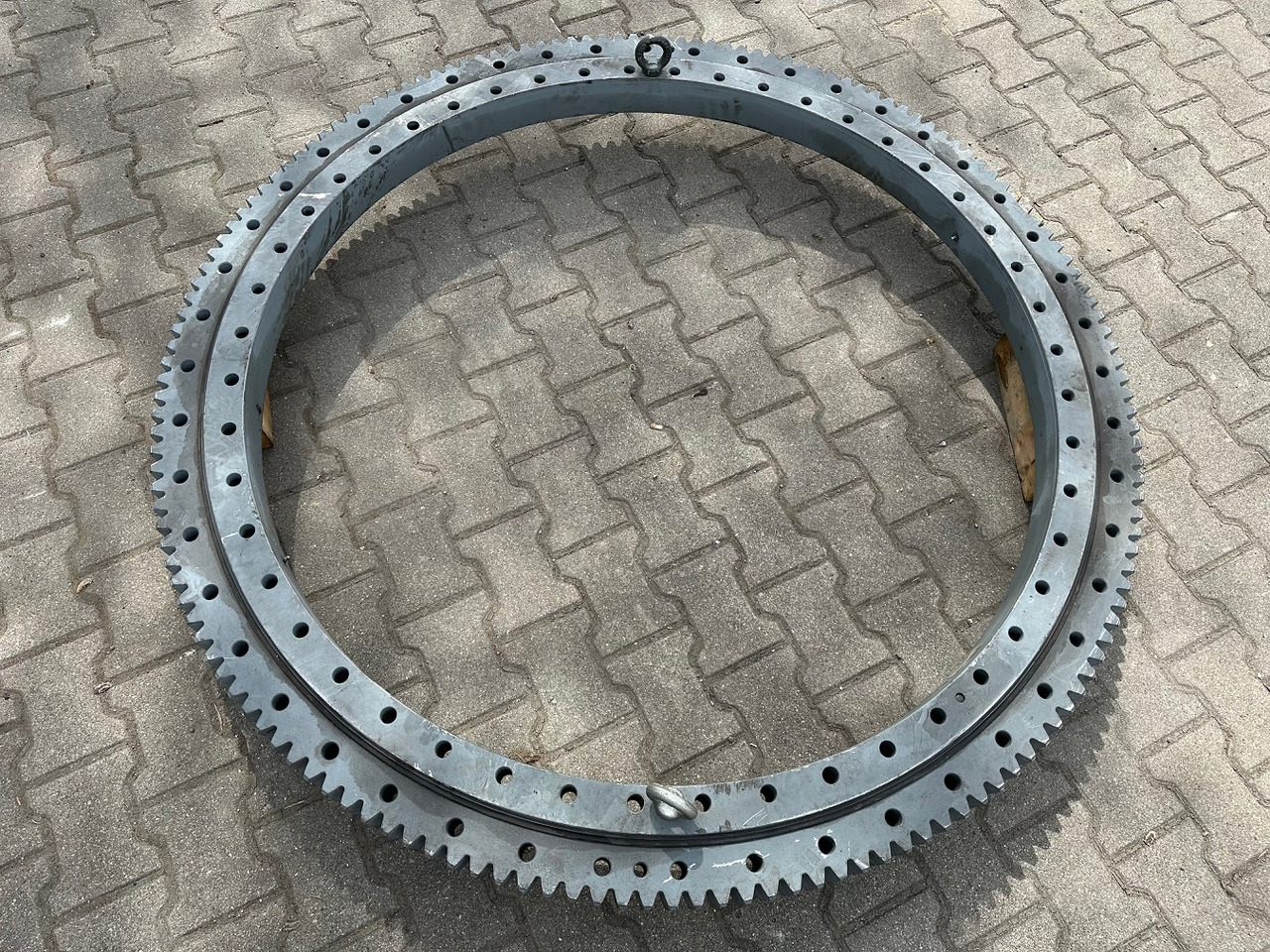 Liebherr Drehkranz - Kugeldrehverbindung Typ:KUD75 VA 007. ID-Nr.982860001. #10014# - Couronne d'orientation pour Engins de chantier: photos 4 Liebherr Drehkranz - Kugeldrehverbindung Typ:KUD75 VA 007. ID-Nr.982860001. #10014# - Couronne d'orientation pour Engins de chantier: photos 4
