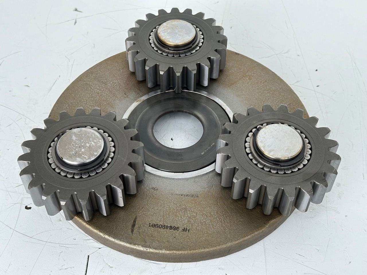 Moteur de translation pour Engins de chantier Liebherr Fahrantrieb FAT355P076.   ID-Nr.969455101 - ID-Nr.969524001 - ID-Nr.90022900.  LO1916, LOS916, R906, R916, R922, R924.  #969455101.1649#: photos 9