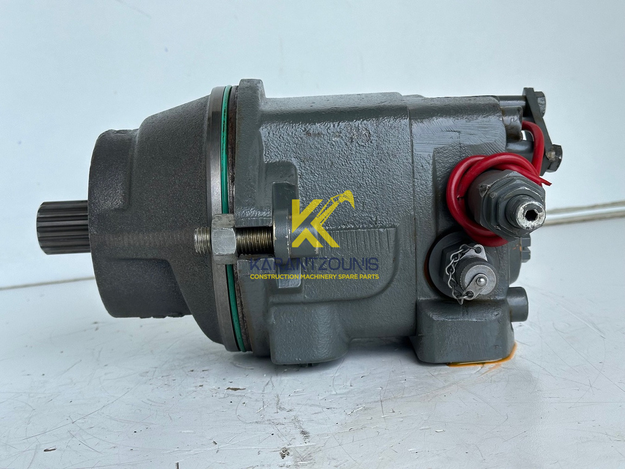 Liebherr Hydraulikeinbaumotor Typ:FMF058, ID-Nr.10122576 - ID-Nr.10145827 - ID-Nr.11371069. LOS1906, P924 COMP , R906, R906 PROTO, R916, R922, R924, R924 COMP, R926 COMP, R926 K LC. #39780# - Moteur hydraulique pour Pelle: photos 4 Liebherr Hydraulikeinbaumotor Typ:FMF058, ID-Nr.10122576 - ID-Nr.10145827 - ID-Nr.11371069. LOS1906, P924 COMP , R906, R906 PROTO, R916, R922, R924, R924 COMP, R926 COMP, R926 K LC. #39780# - Moteur hydraulique pour Pelle: photos 4