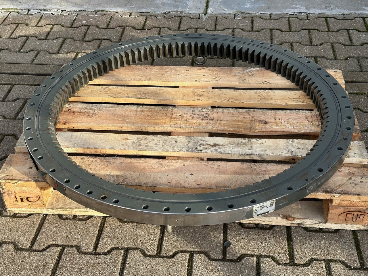 Liebherr Kugeldrehverbindung Typ:KUD34VJ005-000. ID-Nr.90020576. R914 COMP-1194. #10654# - Couronne d'orientation pour Pelle sur chenille: photos 4 Liebherr Kugeldrehverbindung Typ:KUD34VJ005-000. ID-Nr.90020576. R914 COMP-1194. #10654# - Couronne d'orientation pour Pelle sur chenille: photos 4