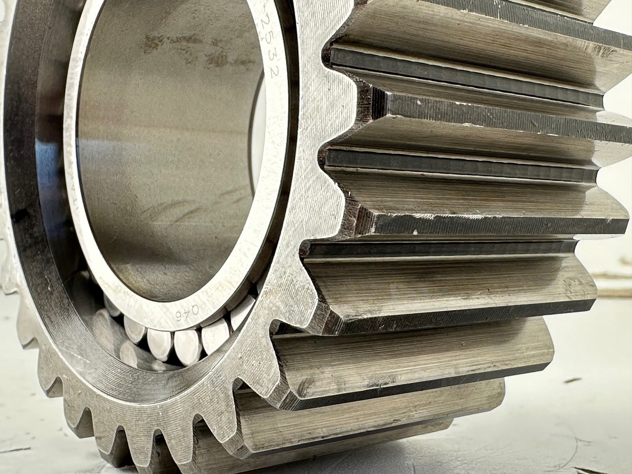 Liebherr Planetenrad ID-Nr.9443004 - ID-Nr.944300403. FAT400-FAT400/018-FAT400P018-FAT400P063-FAT400P073-FAT400P092. R934 IND,R906,R914,R916,R922,R924,R932,R934,R936,R942,R944. #944300503.01# - Moteur de translation pour Pelle: photos 5 Liebherr Planetenrad ID-Nr.9443004 - ID-Nr.944300403. FAT400-FAT400/018-FAT400P018-FAT400P063-FAT400P073-FAT400P092. R934 IND,R906,R914,R916,R922,R924,R932,R934,R936,R942,R944. #944300503.01# - Moteur de translation pour Pelle: photos 5