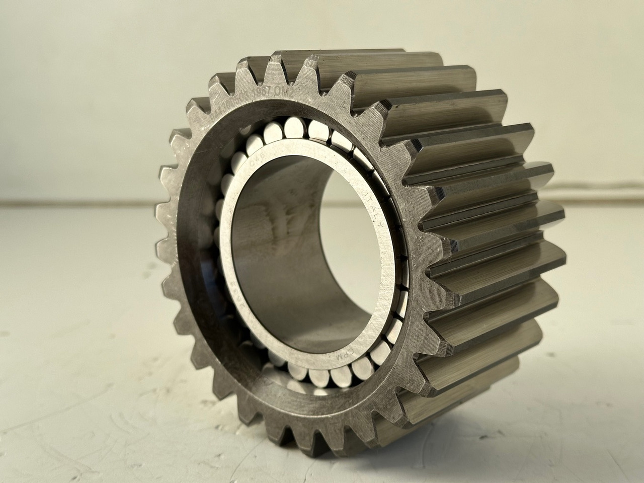 Liebherr Planetenrad ID-Nr.9443004 - ID-Nr.944300403. FAT400-FAT400/018-FAT400P018-FAT400P063-FAT400P073-FAT400P092. R934 IND,R906,R914,R916,R922,R924,R932,R934,R936,R942,R944. #944300503.02# - Moteur de translation pour Pelle: photos 1 Liebherr Planetenrad ID-Nr.9443004 - ID-Nr.944300403. FAT400-FAT400/018-FAT400P018-FAT400P063-FAT400P073-FAT400P092. R934 IND,R906,R914,R916,R922,R924,R932,R934,R936,R942,R944. #944300503.02# - Moteur de translation pour Pelle: photos 1