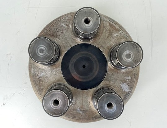 Liebherr Planetenträger ID-Nr.90208014. SAT275A290. R922 LC-1486, R924 LC-1487. #C9049# - Moteur de rotation pour Engins de chantier: photos 3 Liebherr Planetenträger ID-Nr.90208014. SAT275A290. R922 LC-1486, R924 LC-1487. #C9049# - Moteur de rotation pour Engins de chantier: photos 3