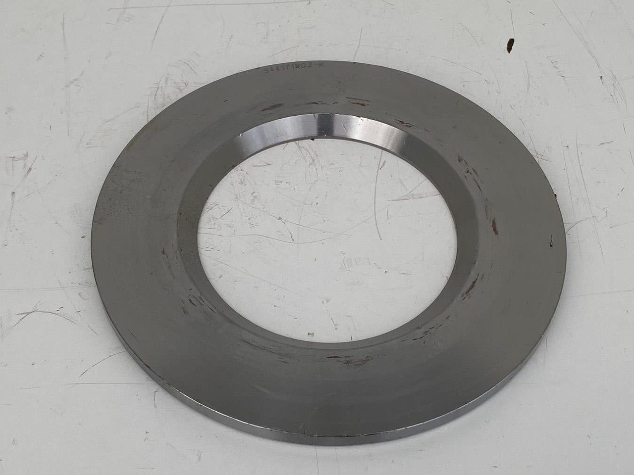 Liebherr Scheibe ID-Nr.9441718. SAT300/213, SAT300/225, SAT375/219. A944,E942,LOS942,LOS944,P942,P944,R934,R942,R944. #SC25.11# - Moteur de rotation pour Engins de chantier: photos 1 Liebherr Scheibe ID-Nr.9441718. SAT300/213, SAT300/225, SAT375/219. A944,E942,LOS942,LOS944,P942,P944,R934,R942,R944. #SC25.11# - Moteur de rotation pour Engins de chantier: photos 1