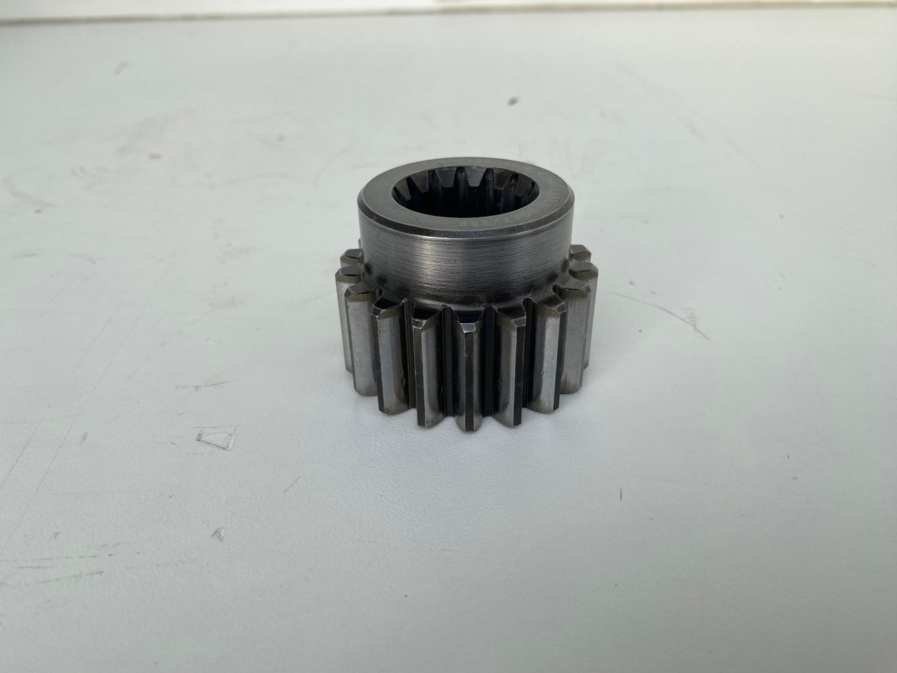 Liebherr Sonnenrad ID-Nr.90207736. A924 HL, LH30, LH35, R922 LC, R922 NLC, R922 SLC, R922 XLC. - Moteur de rotation pour Pelle sur chenille: photos 2 Liebherr Sonnenrad ID-Nr.90207736. A924 HL, LH30, LH35, R922 LC, R922 NLC, R922 SLC, R922 XLC. - Moteur de rotation pour Pelle sur chenille: photos 2