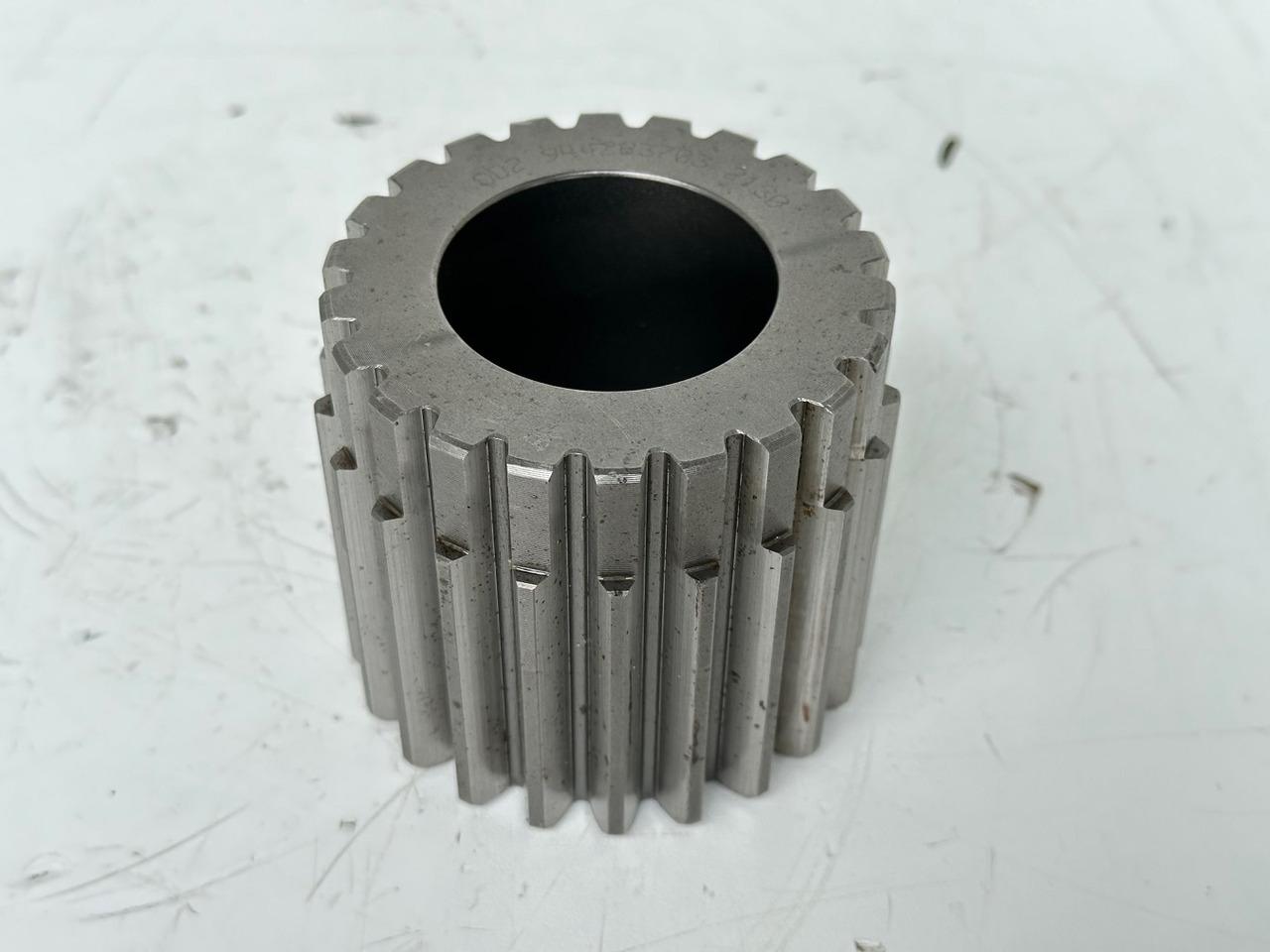 Liebherr Sonnenrad ID-Nr.9442837. FAT350 - FAT350P022 - FAT350P032 - FAT350P059 - FAT350P062 - FAT350P068 - FAT350P079. LH22, LOS103, ER912, LOS914, LOS924 COMP, R313, R317, R900, R902, R904, R912, - Boîte de vitesse pour Pelle sur chenille: photos 1 Liebherr Sonnenrad ID-Nr.9442837. FAT350 - FAT350P022 - FAT350P032 - FAT350P059 - FAT350P062 - FAT350P068 - FAT350P079. LH22, LOS103, ER912, LOS914, LOS924 COMP, R313, R317, R900, R902, R904, R912, - Boîte de vitesse pour Pelle sur chenille: photos 1