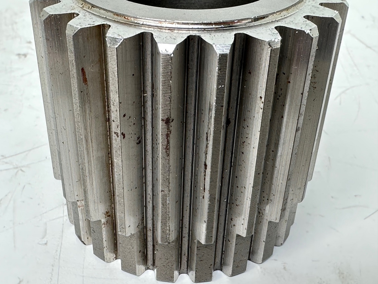 Liebherr Sonnenrad ID-Nr.9442837. FAT350 - FAT350P022 - FAT350P032 - FAT350P059 - FAT350P062 - FAT350P068 - FAT350P079. LH22, LOS103, ER912, LOS914, LOS924 COMP, R313, R317, R900, R902, R904, R912, - Boîte de vitesse pour Pelle sur chenille: photos 4 Liebherr Sonnenrad ID-Nr.9442837. FAT350 - FAT350P022 - FAT350P032 - FAT350P059 - FAT350P062 - FAT350P068 - FAT350P079. LH22, LOS103, ER912, LOS914, LOS924 COMP, R313, R317, R900, R902, R904, R912, - Boîte de vitesse pour Pelle sur chenille: photos 4