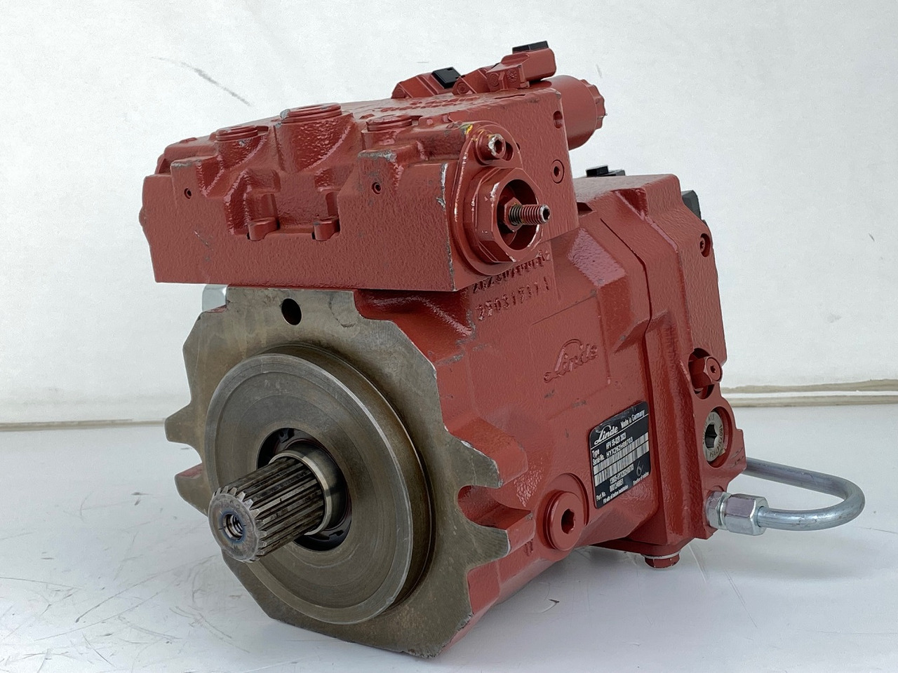 Linde Verstellpumpe-Axialkolbenpumpe Typ:HPV 55-02R 2623. #HPV55BC# - Pompe hydraulique: photos 2 Linde Verstellpumpe-Axialkolbenpumpe Typ:HPV 55-02R 2623. #HPV55BC# - Pompe hydraulique: photos 2