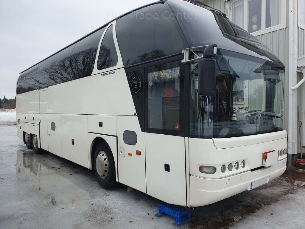 NEOPLAN STARLINER N516/3 SHDH - Autocar: photos 1 NEOPLAN STARLINER N516/3 SHDH - Autocar: photos 1