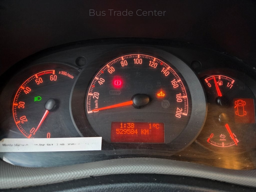 Crédit-bail de OPEL Movano 2,3 // 4 units OPEL Movano 2,3 // 4 units: photos 10 Crédit-bail de OPEL Movano 2,3 // 4 units OPEL Movano 2,3 // 4 units: photos 10