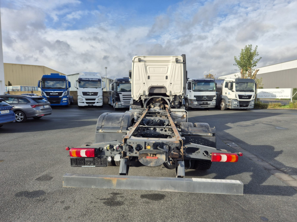 Camion citerne Mercedes Benz 1846 Actros  (Nr. 5883): photos 8