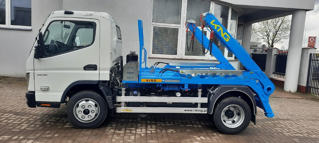 MITSUBISHI Fuso Canter 9C18 - Camion multibenne: photos 3 MITSUBISHI Fuso Canter 9C18 - Camion multibenne: photos 3