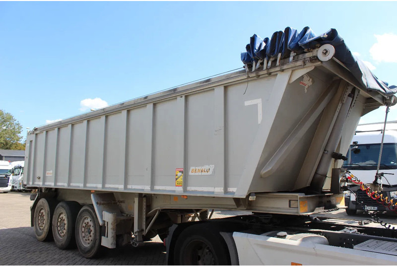 Benalu * 27 CUB * Lift Axle * - Semi-remorque benne: photos 4 Benalu * 27 CUB * Lift Axle * - Semi-remorque benne: photos 4