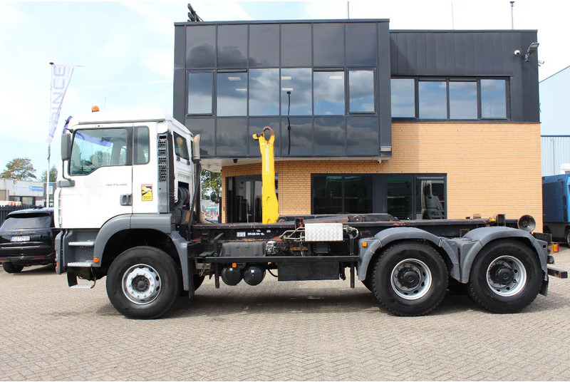 MAN TGA 26.360 * 6X4 * EURO 3 * - Camion - système de câble: photos 2 MAN TGA 26.360 * 6X4 * EURO 3 * - Camion - système de câble: photos 2