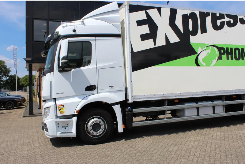 Mercedes-Benz Actros 1832 * EURO6 * 4X2 * - Camion fourgon: photos 4 Mercedes-Benz Actros 1832 * EURO6 * 4X2 * - Camion fourgon: photos 4