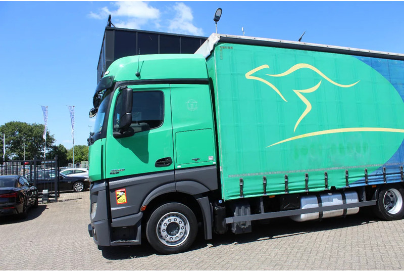 Mercedes-Benz Actros 1842 * EURO6 * 6X2 * - Camion à rideaux coulissants: photos 3 Mercedes-Benz Actros 1842 * EURO6 * 6X2 * - Camion à rideaux coulissants: photos 3