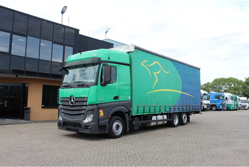 Mercedes-Benz Actros 2642 * EURO6 * 6X2 * - Camion à rideaux coulissants: photos 1 Mercedes-Benz Actros 2642 * EURO6 * 6X2 * - Camion à rideaux coulissants: photos 1