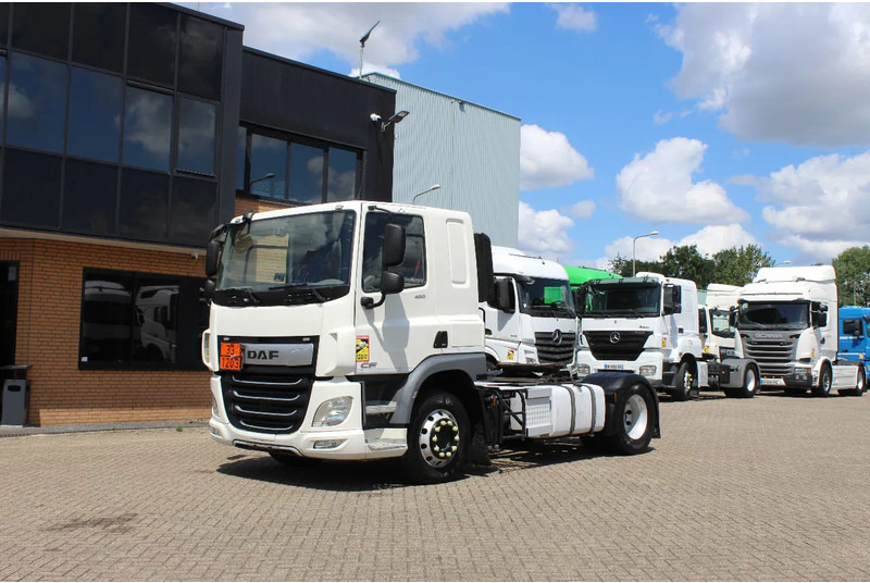 DAF CF 450 * EURO6 * 4X2 * - Tracteur routier: photos 1 DAF CF 450 * EURO6 * 4X2 * - Tracteur routier: photos 1