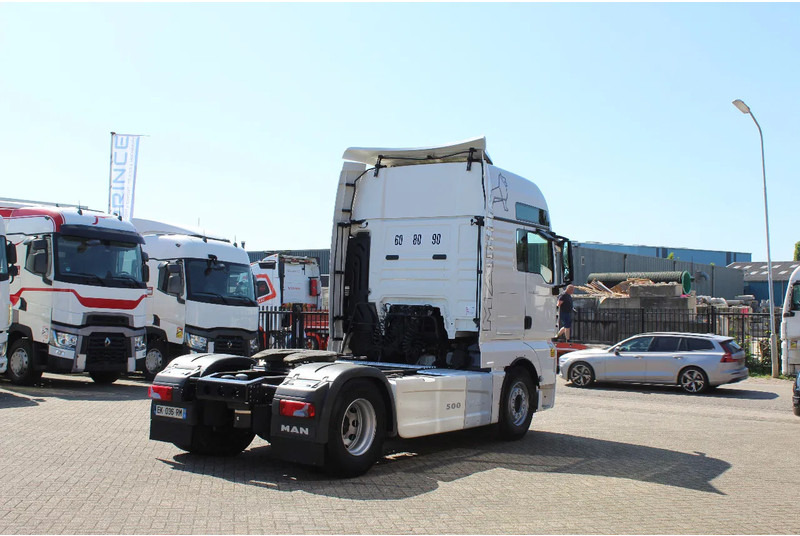 MAN TGX 18.500 * RETARDER * 2 TANK * 2 BED * - Tracteur routier: photos 4 MAN TGX 18.500 * RETARDER * 2 TANK * 2 BED * - Tracteur routier: photos 4
