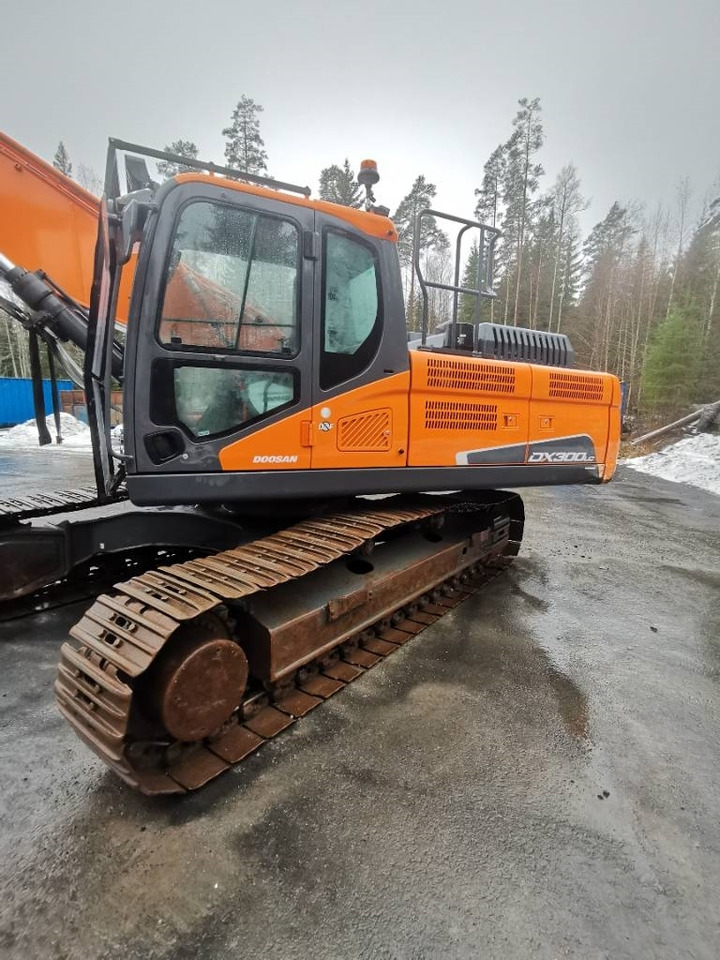 Doosan DX 300 LC-5 - Pelle sur chenille: photos 2 Doosan DX 300 LC-5 - Pelle sur chenille: photos 2