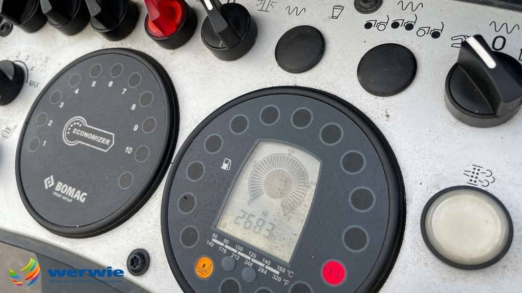 Compacteur mixte Bomag BW 138 AC-5: photos 9 Compacteur mixte Bomag BW 138 AC-5: photos 9