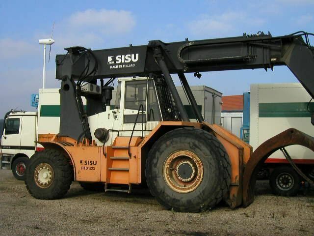 Kalmar SISU RTD1523 Kalmar SISU RTD1523 - Reach stacker: photos 3 Kalmar SISU RTD1523 Kalmar SISU RTD1523 - Reach stacker: photos 3