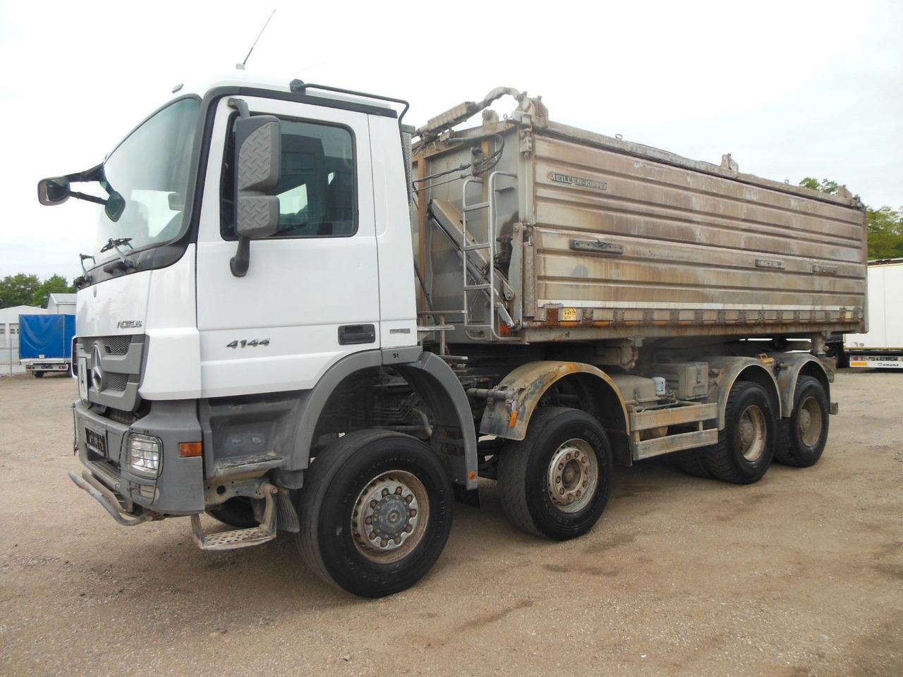 Mercedes-Benz ACTROS 4144, 8X6, 3 PEDALE, MEILLER, BODRMATIC - Camion benne: photos 1 Mercedes-Benz ACTROS 4144, 8X6, 3 PEDALE, MEILLER, BODRMATIC - Camion benne: photos 1