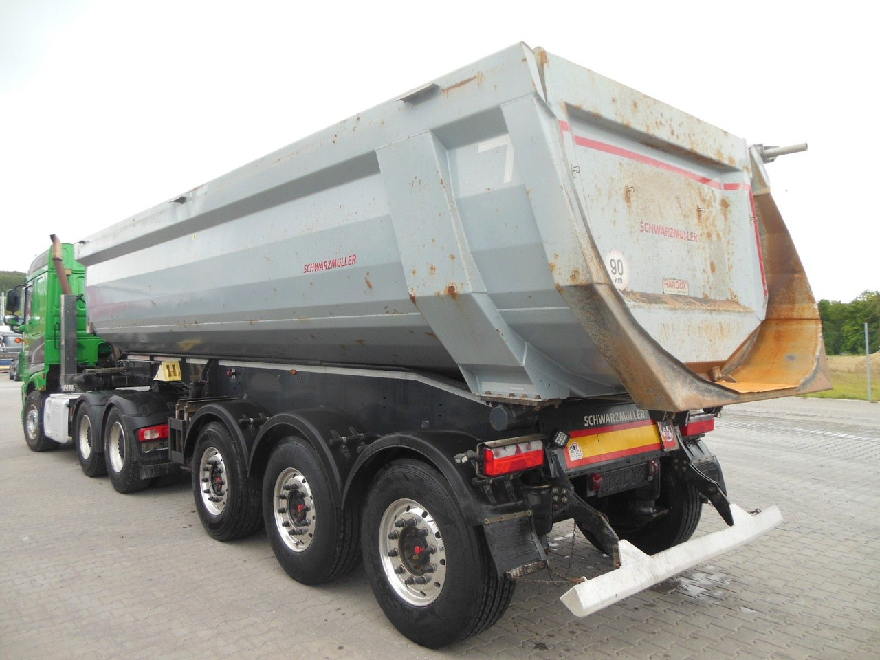 Schwarzmüller KIS 3/E, 29M3, SAF, GESAMTGEWICHT 44.000 KG! - Semi-remorque benne: photos 4 Schwarzmüller KIS 3/E, 29M3, SAF, GESAMTGEWICHT 44.000 KG! - Semi-remorque benne: photos 4