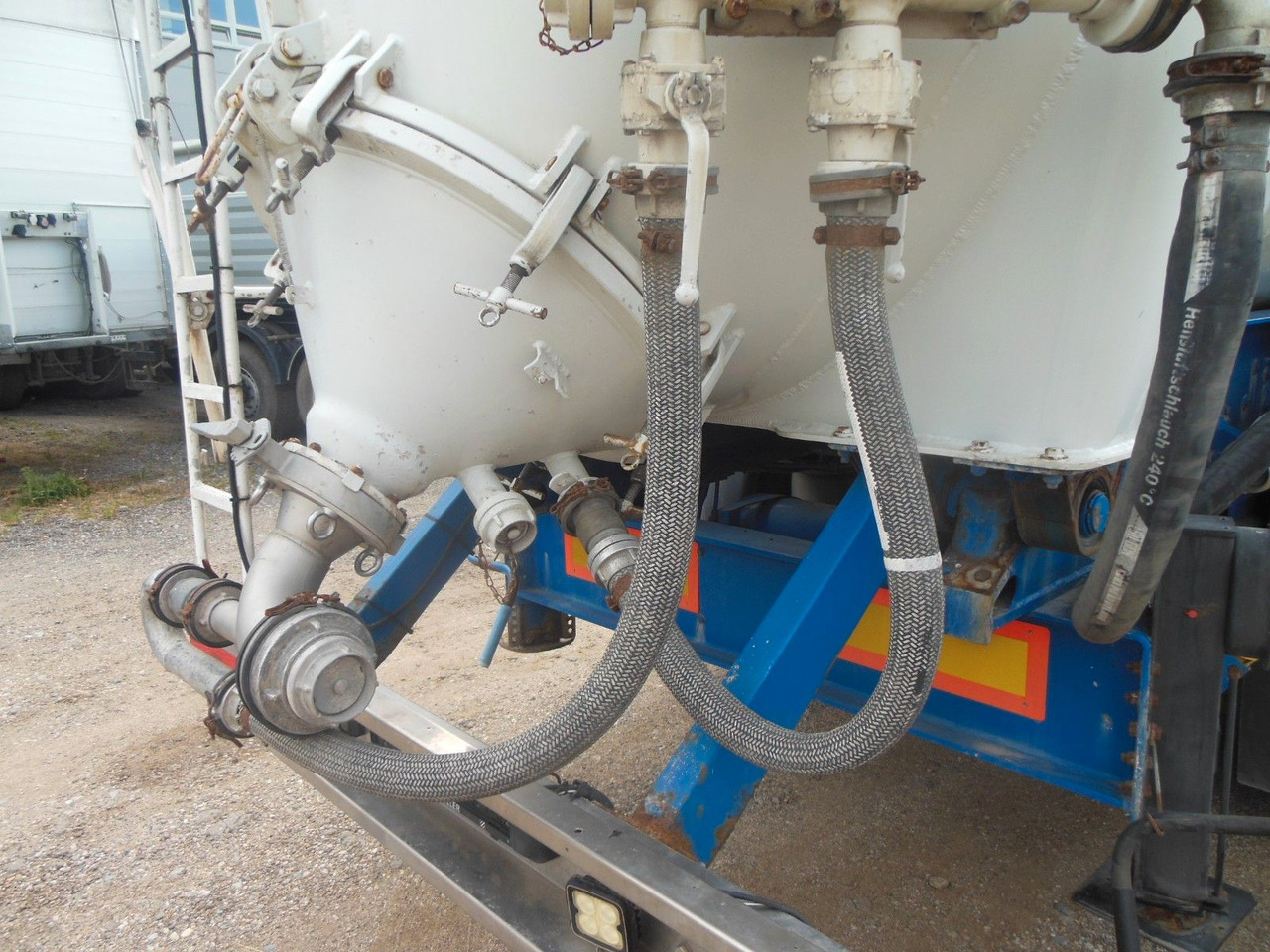 Crédit-bail de  Spitzer SK 2460 CAL, 60.000 L Spitzer SK 2460 CAL, 60.000 L: photos 22