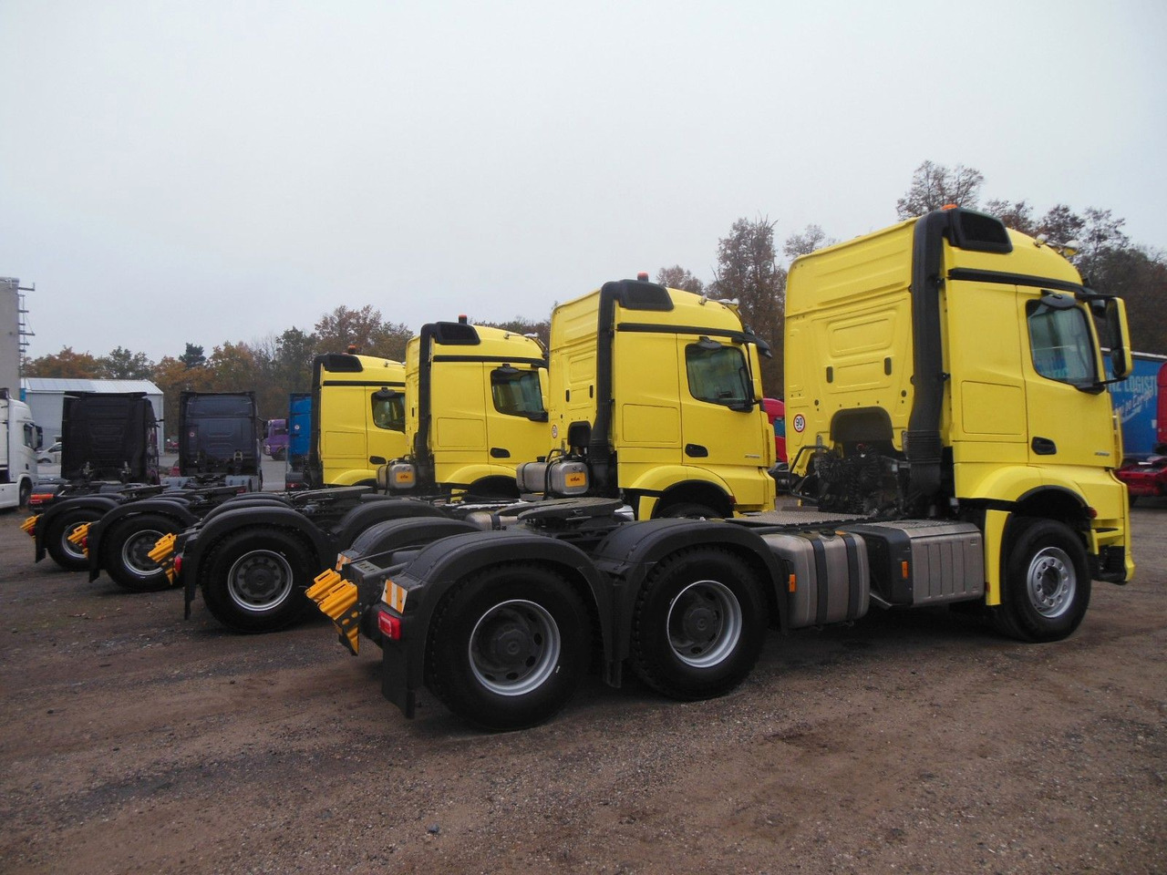 Mercedes-Benz 3353 ACTROS, 6X4, TRK, SET 120 TON, WIE NEUE!E!! - Tracteur routier: photos 4 Mercedes-Benz 3353 ACTROS, 6X4, TRK, SET 120 TON, WIE NEUE!E!! - Tracteur routier: photos 4