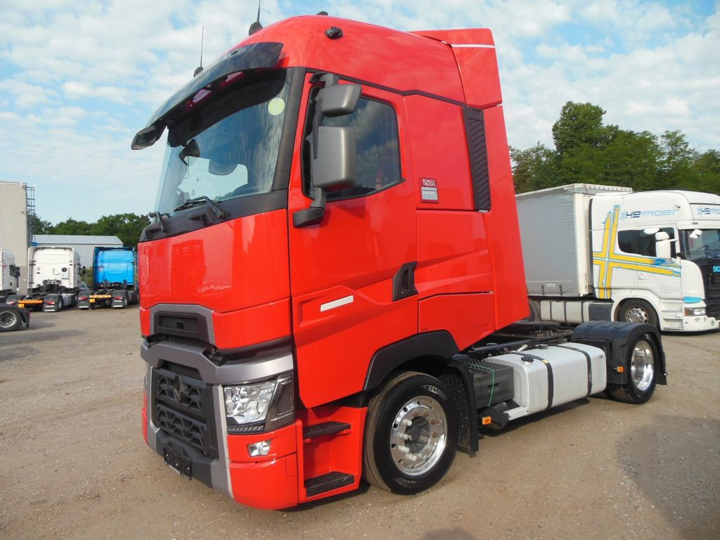 Renault T520 HIGH, COMFORT, LOWDECK, TOP STAND!! - Tracteur routier: photos 1 Renault T520 HIGH, COMFORT, LOWDECK, TOP STAND!! - Tracteur routier: photos 1