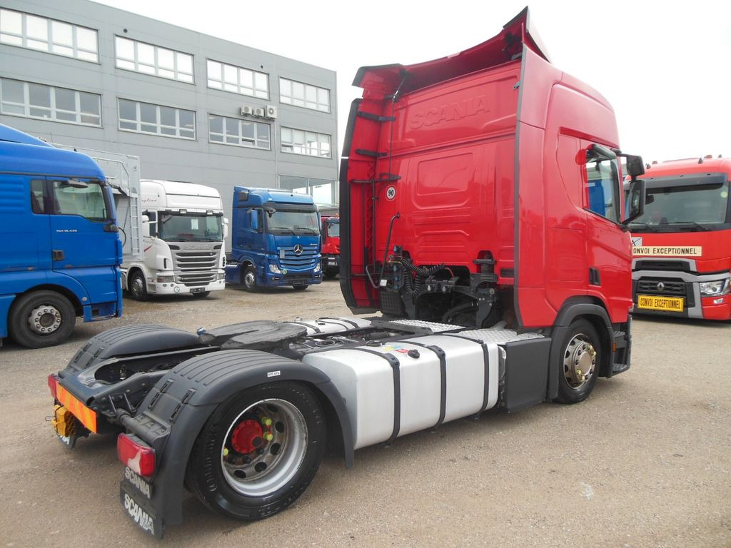 Scania R450 LOWDECK, RETARDER, STANDKLIMA, VOLL LUFT - Tracteur routier: photos 3 Scania R450 LOWDECK, RETARDER, STANDKLIMA, VOLL LUFT - Tracteur routier: photos 3