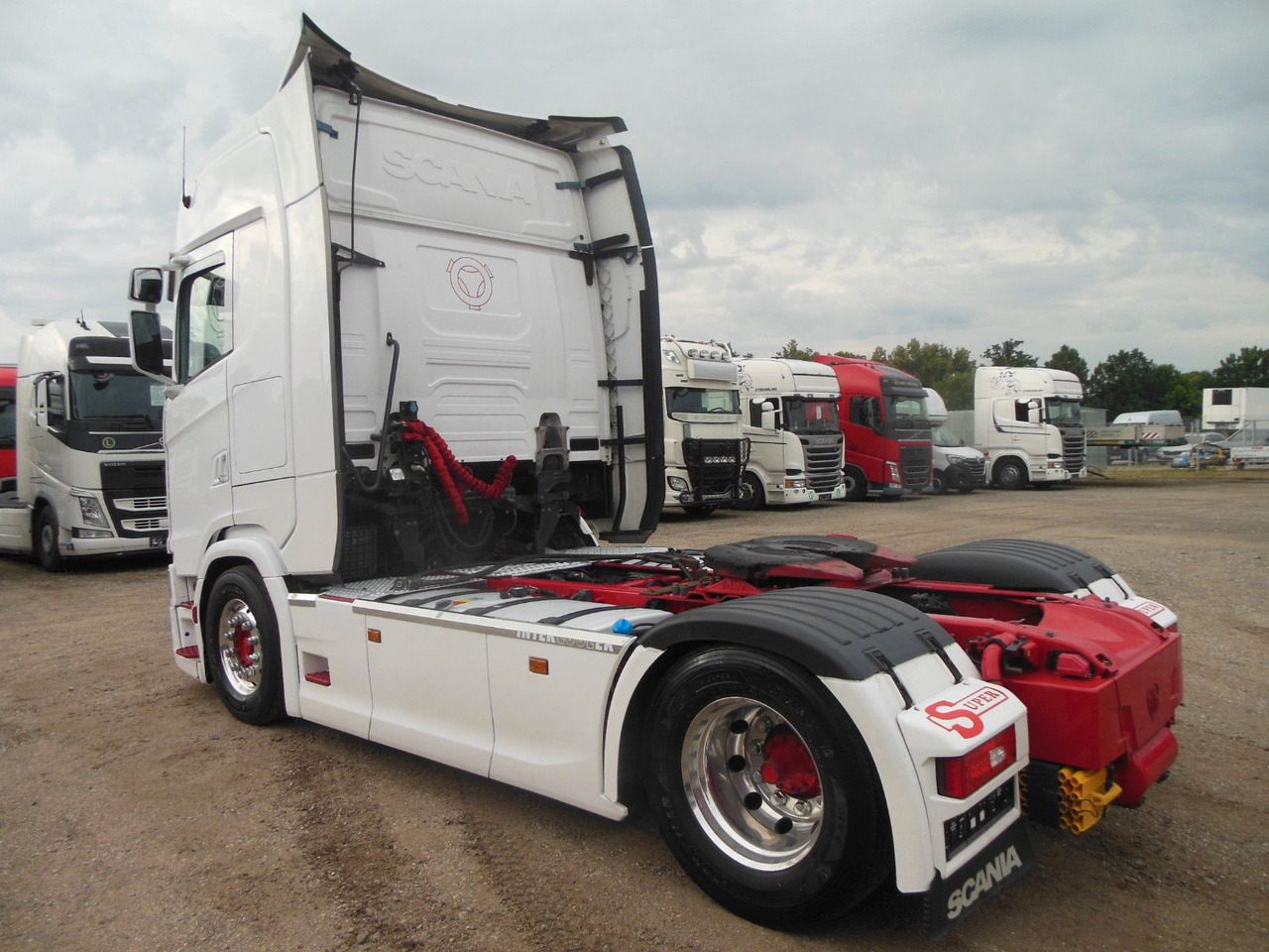 Scania S 500, HYDRAULIK, VOLL LUFT, RETARDER, TOP!!! - Tracteur routier: photos 4 Scania S 500, HYDRAULIK, VOLL LUFT, RETARDER, TOP!!! - Tracteur routier: photos 4