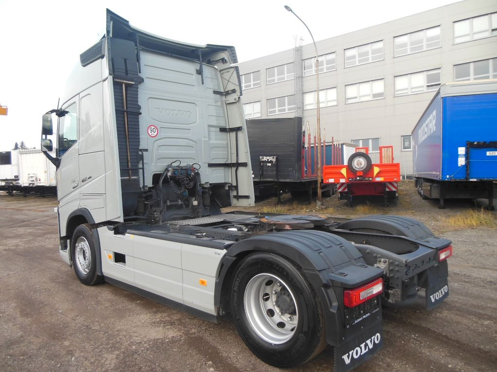 Volvo FH 13/460 TURBO COMPOUND,I-SAVE,I-PARK COOL,TOP Volvo FH 13/460 TURBO COMPOUND,I-SAVE,I-PARK COOL,TOP - Tracteur routier: photos 4 Volvo FH 13/460 TURBO COMPOUND,I-SAVE,I-PARK COOL,TOP Volvo FH 13/460 TURBO COMPOUND,I-SAVE,I-PARK COOL,TOP - Tracteur routier: photos 4