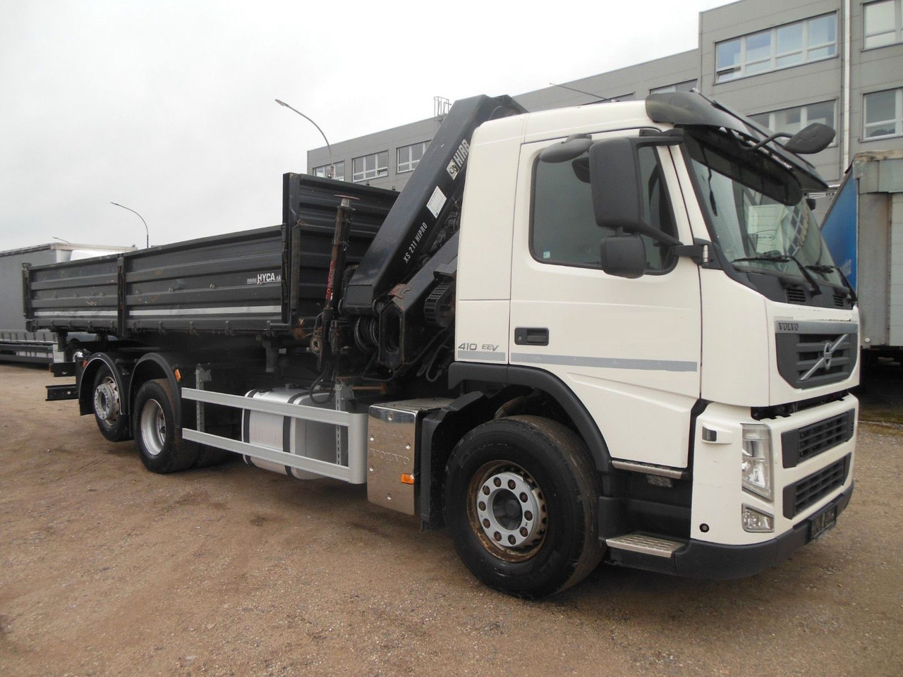 Volvo FM 410, 6X2, DREISEITEN KIPPER, HIAB XS 211 - Camion benne, Camion grue: photos 2 Volvo FM 410, 6X2, DREISEITEN KIPPER, HIAB XS 211 - Camion benne, Camion grue: photos 2