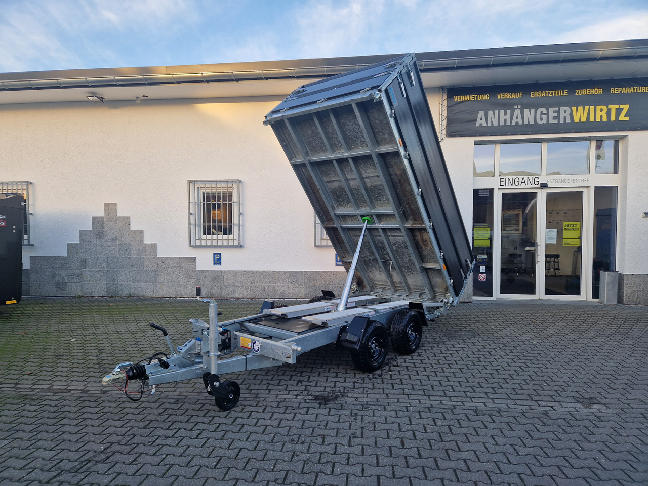 COBALT+ 335x180x40cm black +40cm hohe Aluwände Elektro Rampen Stützen Parabelfederung 3500kg - Remorque benne: photos 2 COBALT+ 335x180x40cm black +40cm hohe Aluwände Elektro Rampen Stützen Parabelfederung 3500kg - Remorque benne: photos 2