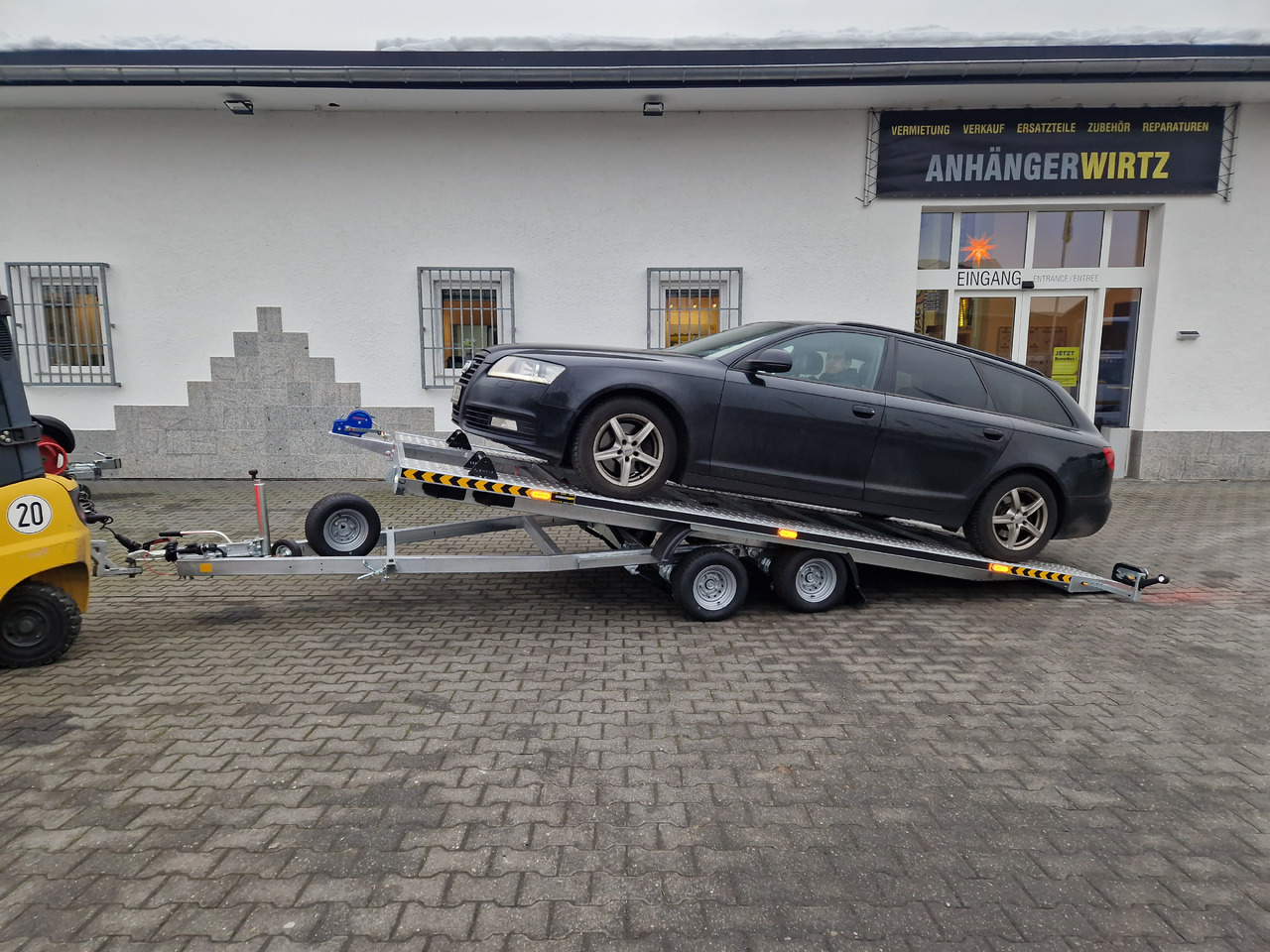 Cartrailer Expert 2745 easyload black 450x216cm ankippbar Winde Reserverad 10" 100km/H 2700kg - Remorque porte-voitures: photos 3 Cartrailer Expert 2745 easyload black 450x216cm ankippbar Winde Reserverad 10" 100km/H 2700kg - Remorque porte-voitures: photos 3