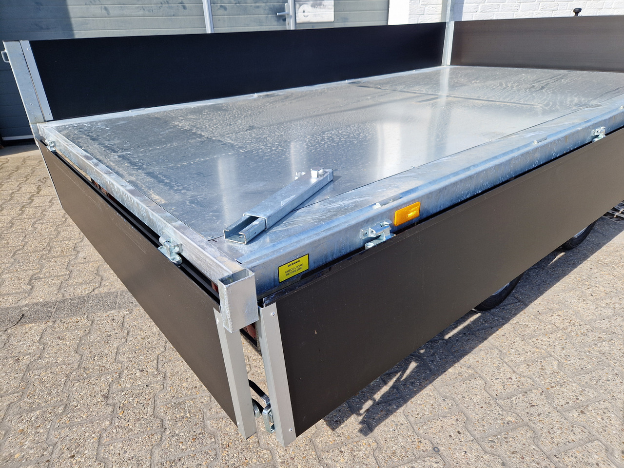 Remorque benne Cheval Liberte Kipper PW 3.3 35 black 330x180x35cm Elektro 3500kg Modell 09.2024: photos 10