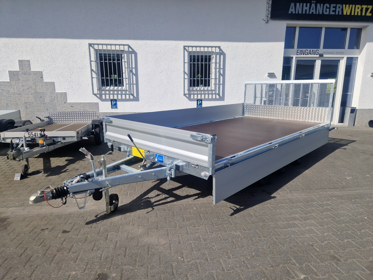 Remorque benne Variant Maschinentransporter 3543 UX Maxi Load LED Tridem Parabelfederung 3500kg: photos 8 Remorque benne Variant Maschinentransporter 3543 UX Maxi Load LED Tridem Parabelfederung 3500kg: photos 8