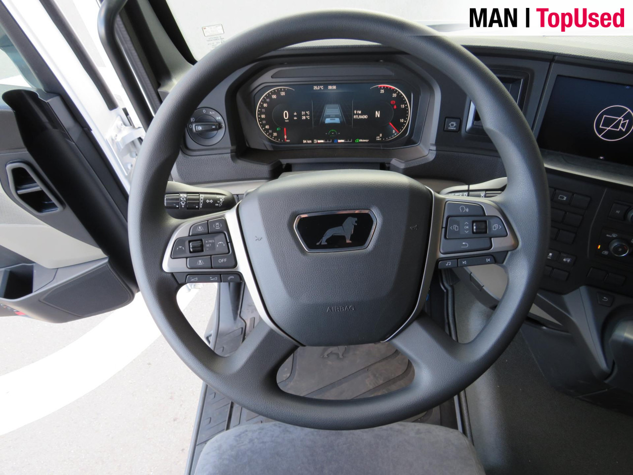 MAN TGX 18.520 4x2 LL SA ADR - Tracteur routier: photos 5 MAN TGX 18.520 4x2 LL SA ADR - Tracteur routier: photos 5