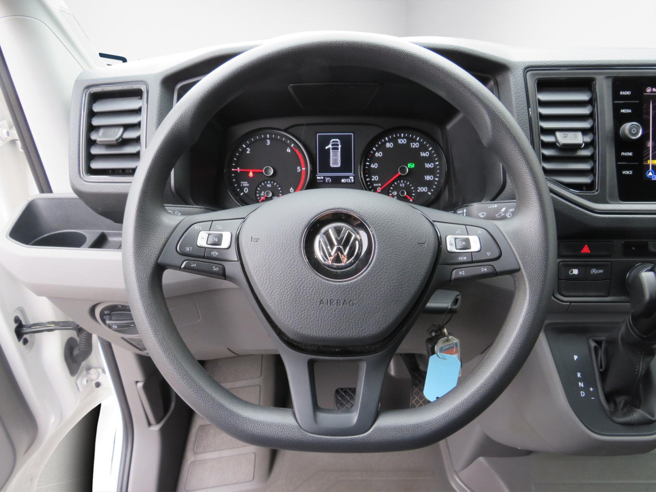 VOLKSWAGEN Crafter 35 L3H3 Kasten 4MOTION Navi ZV - Fourgon utilitaire: photos 4 VOLKSWAGEN Crafter 35 L3H3 Kasten 4MOTION Navi ZV - Fourgon utilitaire: photos 4