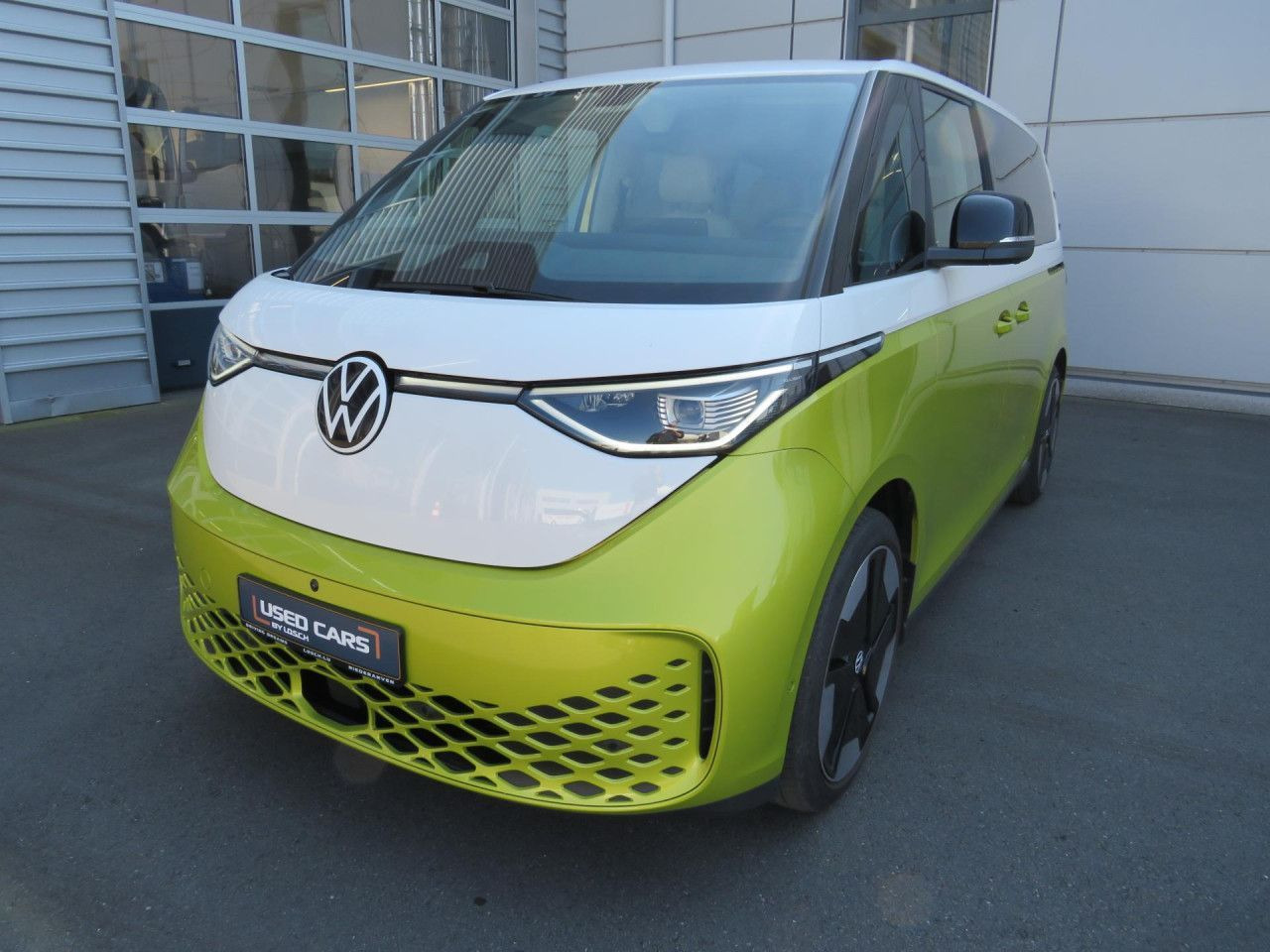 Volkswagen ID.Buzz Pro Design 150 kW Volkswagen ID.Buzz Pro Design 150 kW Klima AHK Navi ZV - Minibus, Bus électrique: photos 2 Volkswagen ID.Buzz Pro Design 150 kW Volkswagen ID.Buzz Pro Design 150 kW Klima AHK Navi ZV - Minibus, Bus électrique: photos 2