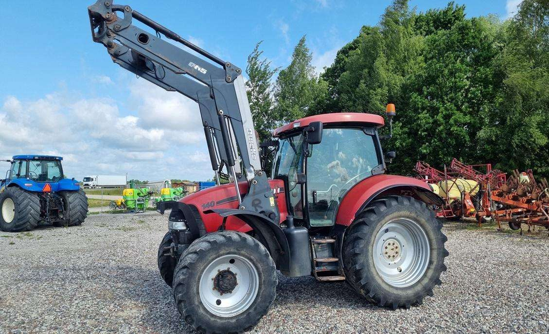 Case-IH 140 Maxxum - Tracteur agricole: photos 2 Case-IH 140 Maxxum - Tracteur agricole: photos 2