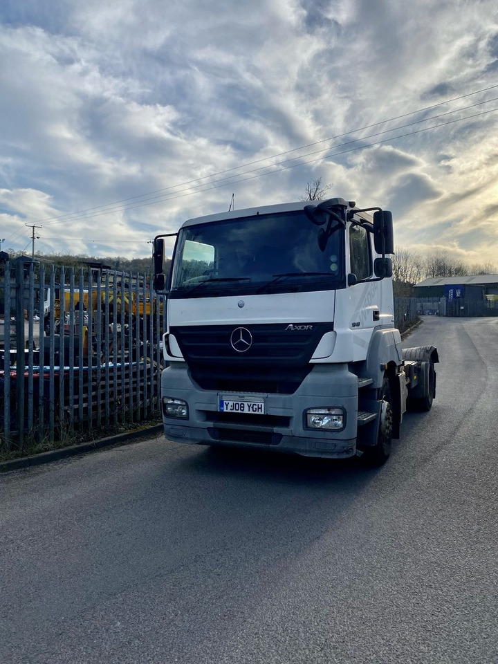 Mercedes Axor 1840 4x2 Tractor Unit - Tracteur routier: photos 2 Mercedes Axor 1840 4x2 Tractor Unit - Tracteur routier: photos 2